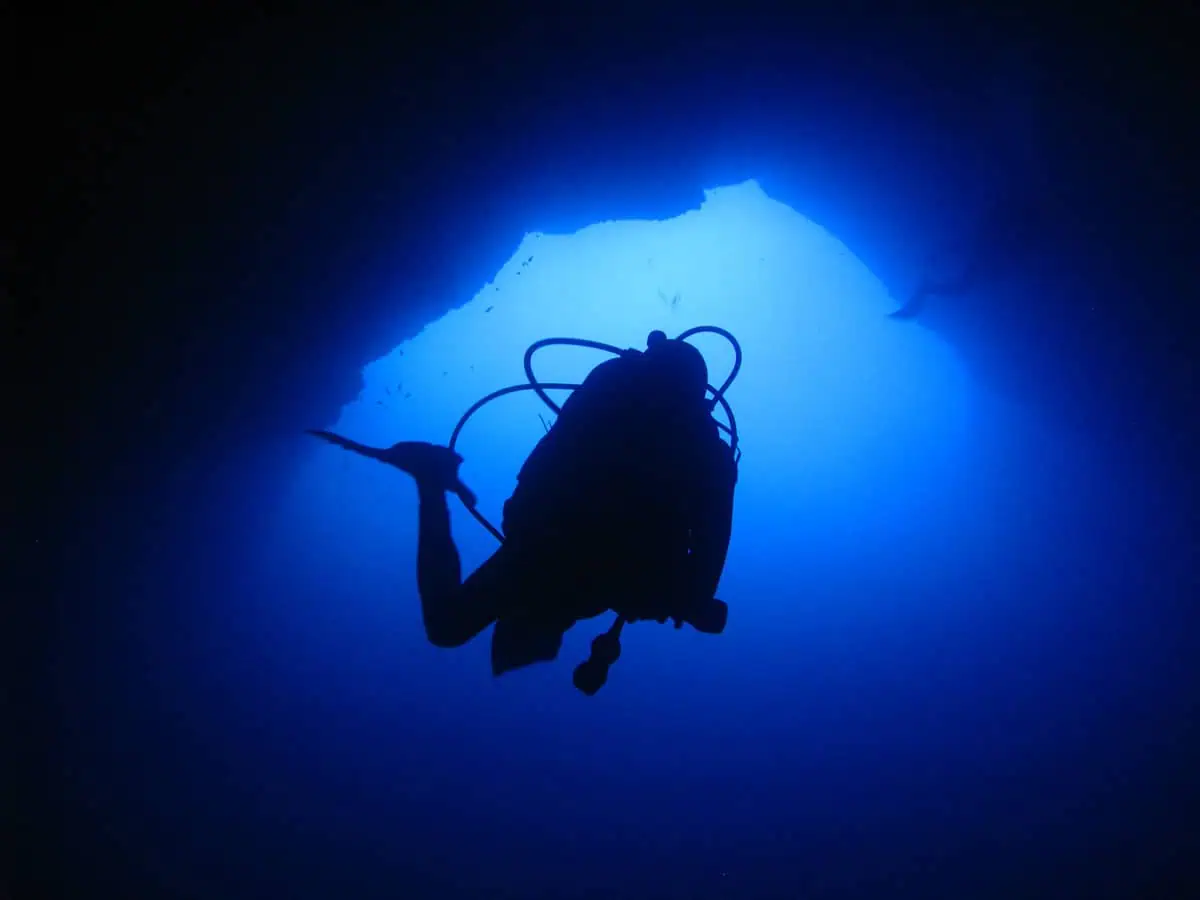 Diving at the Cathedral Cave in Gozo (Malta) - maltadiving.com